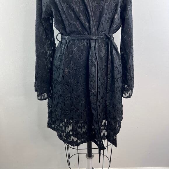 VTG Jones New York Black Wrap Robe Floral Lace Long Sleeve Drop Shoulder L/XL - Picture 4 of 7